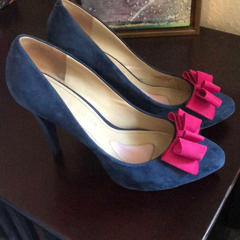 Paris Hilton pink bow heels size 11